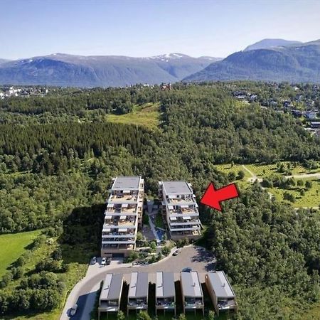 Ny Leilighet I Nytt Bygg I Naturskjonne Omgivelser! Tromsø Exteriér fotografie